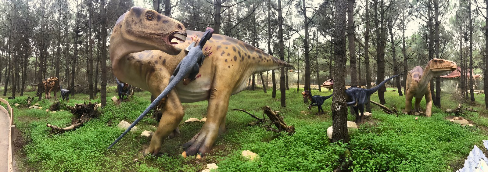 Dinosaurier-Figuren von Die Dinobauer